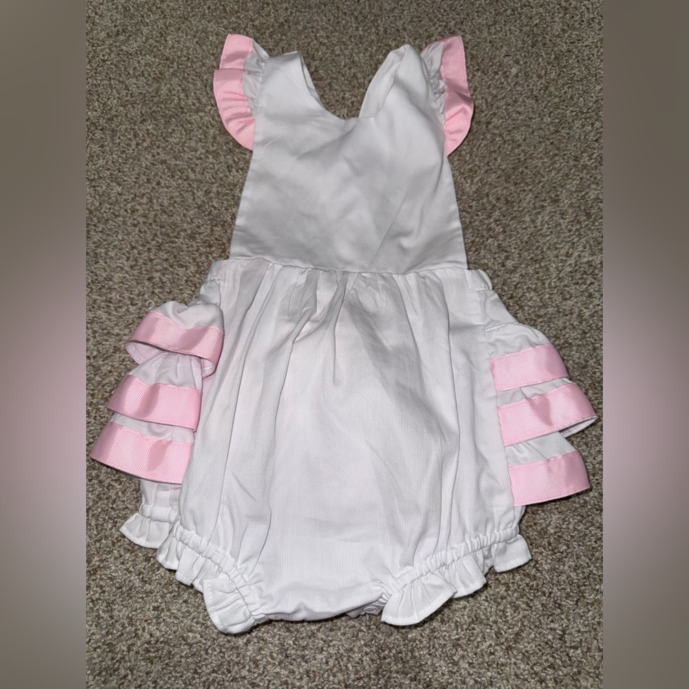 Smocked Threads By Cecil And Lou white and pink Sz 18 mths
